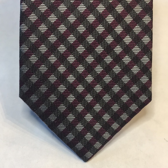 MEXX- Gray with maroon and black check pattern. 100% silk narrow tie. Like New - Picture 3 of 10